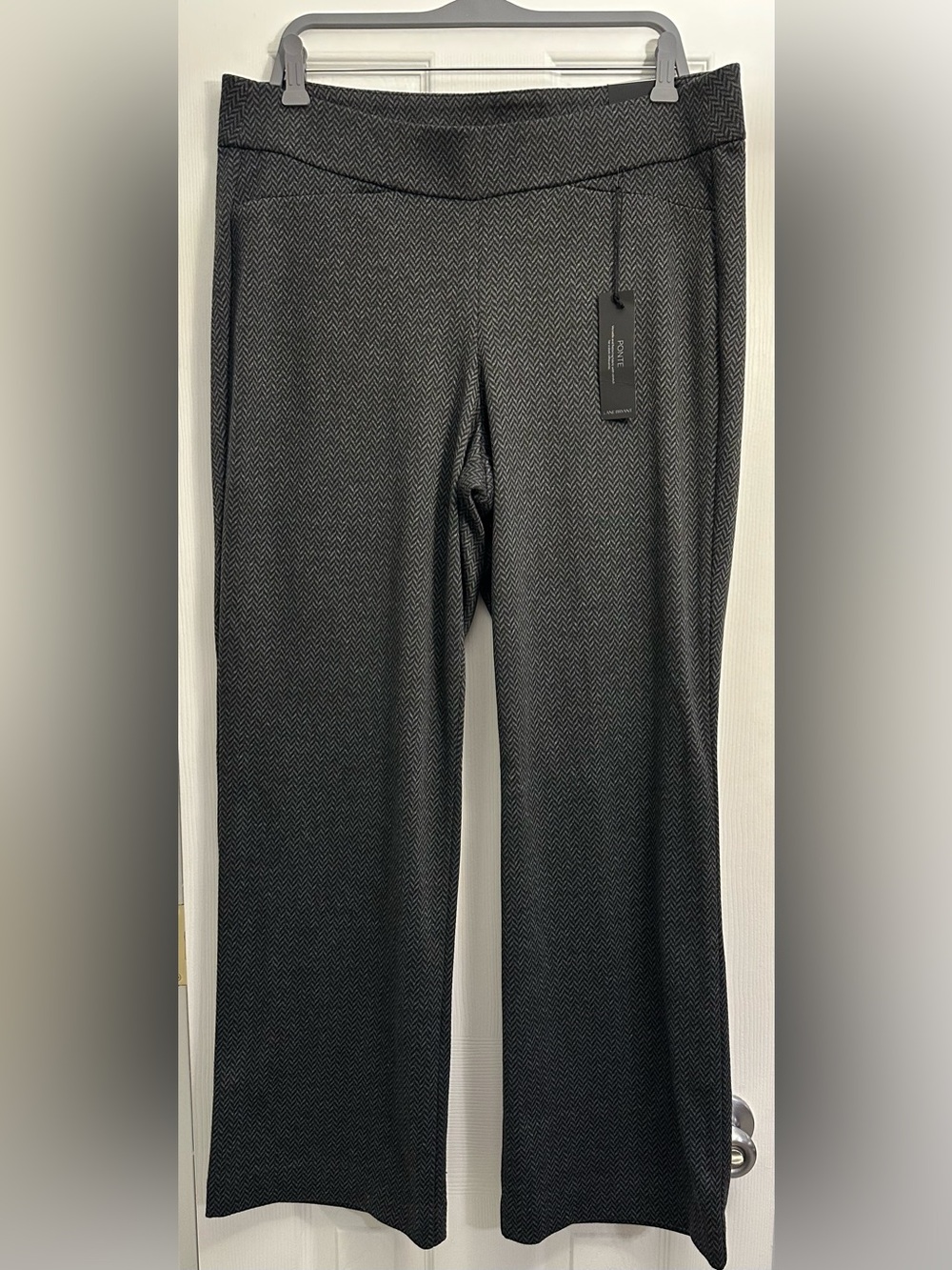 ❤️🔥 NWT Lane Bryant Women’s Herringbone Wide-Leg Ponte Pants Size 14/16